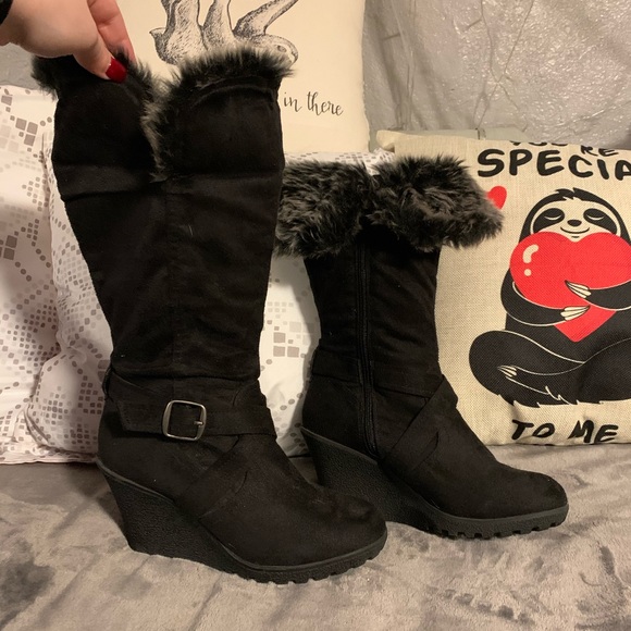 Sold ✔️🔴 🔴 🔴 - Picture 4 of 6